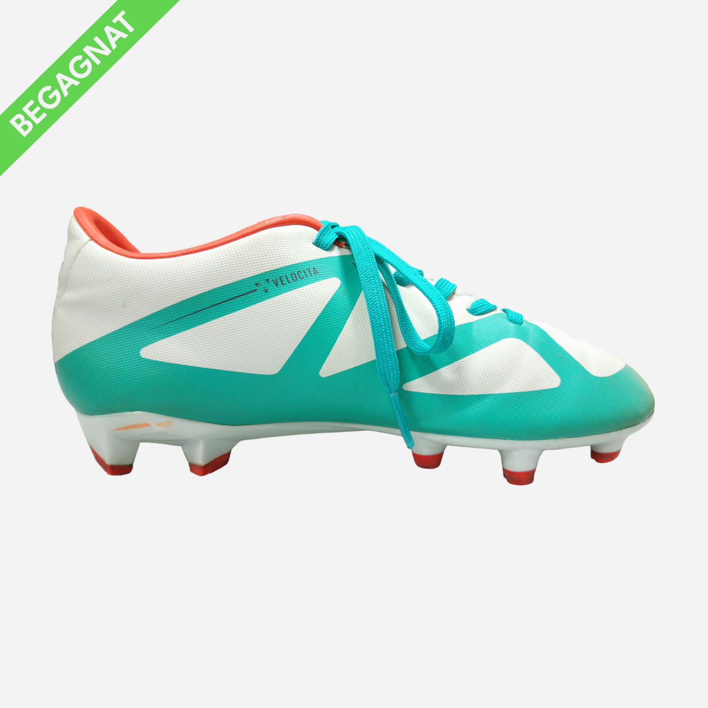 Fotbollsskor 36