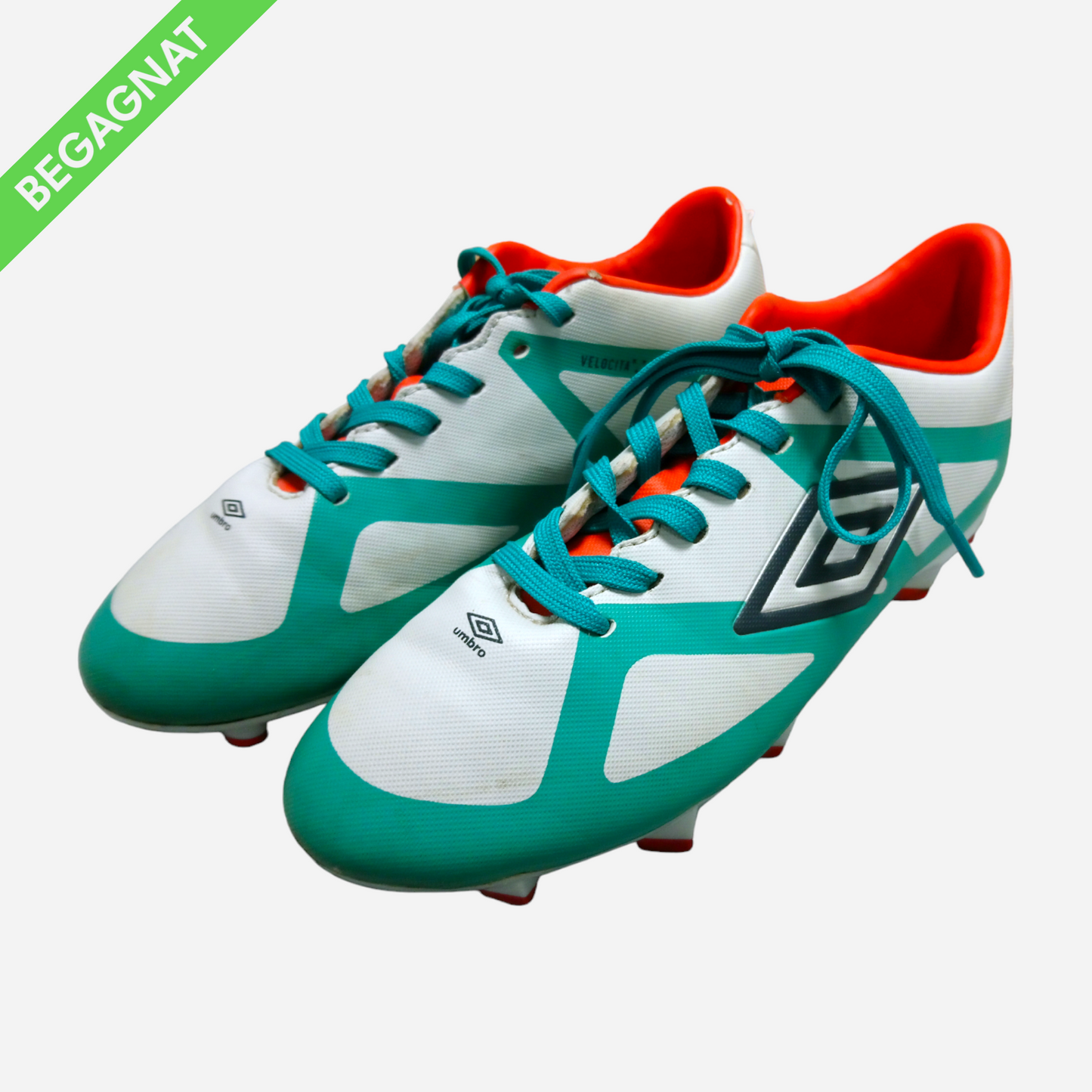 Fotbollsskor 36