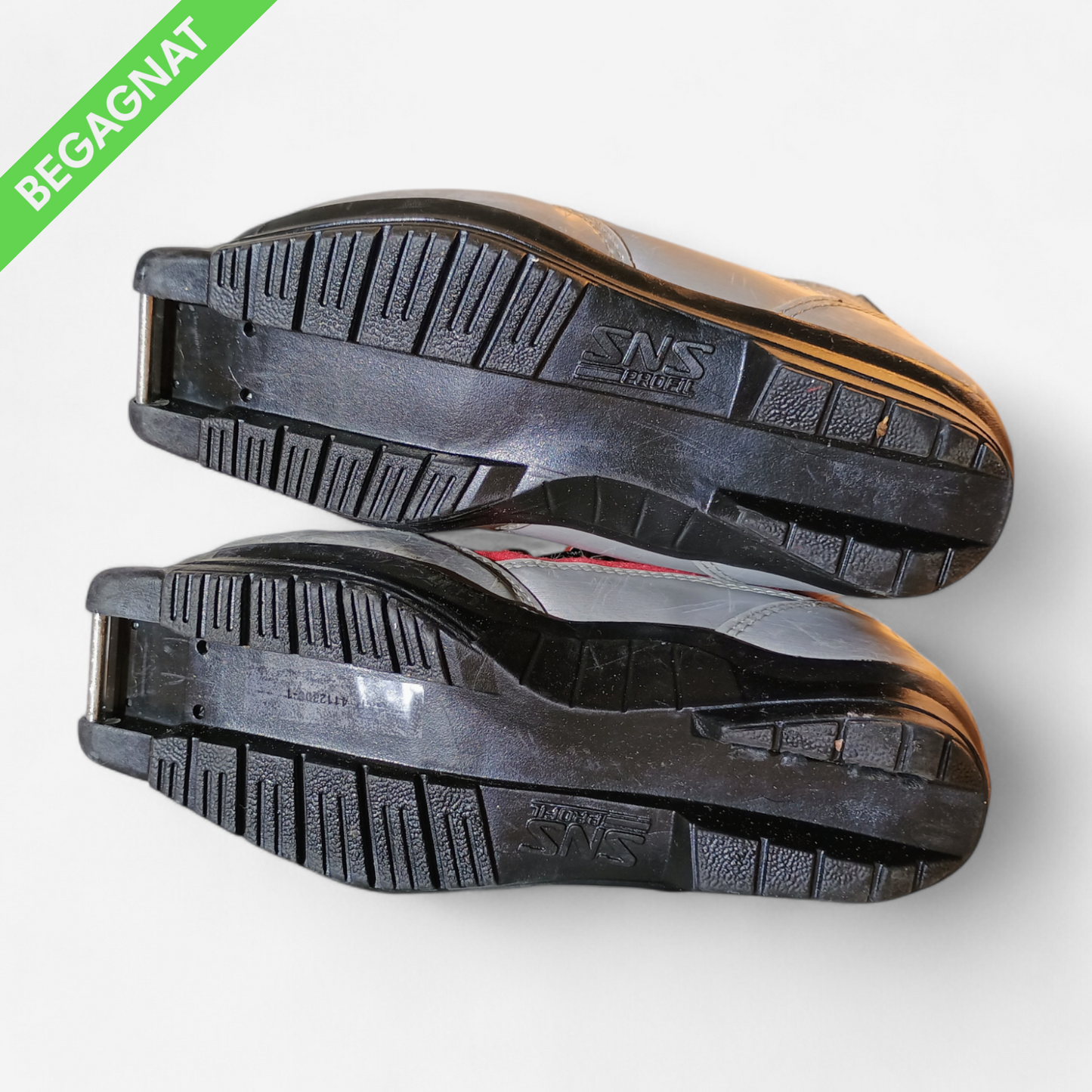 Pjäxor 30 (SNS)
