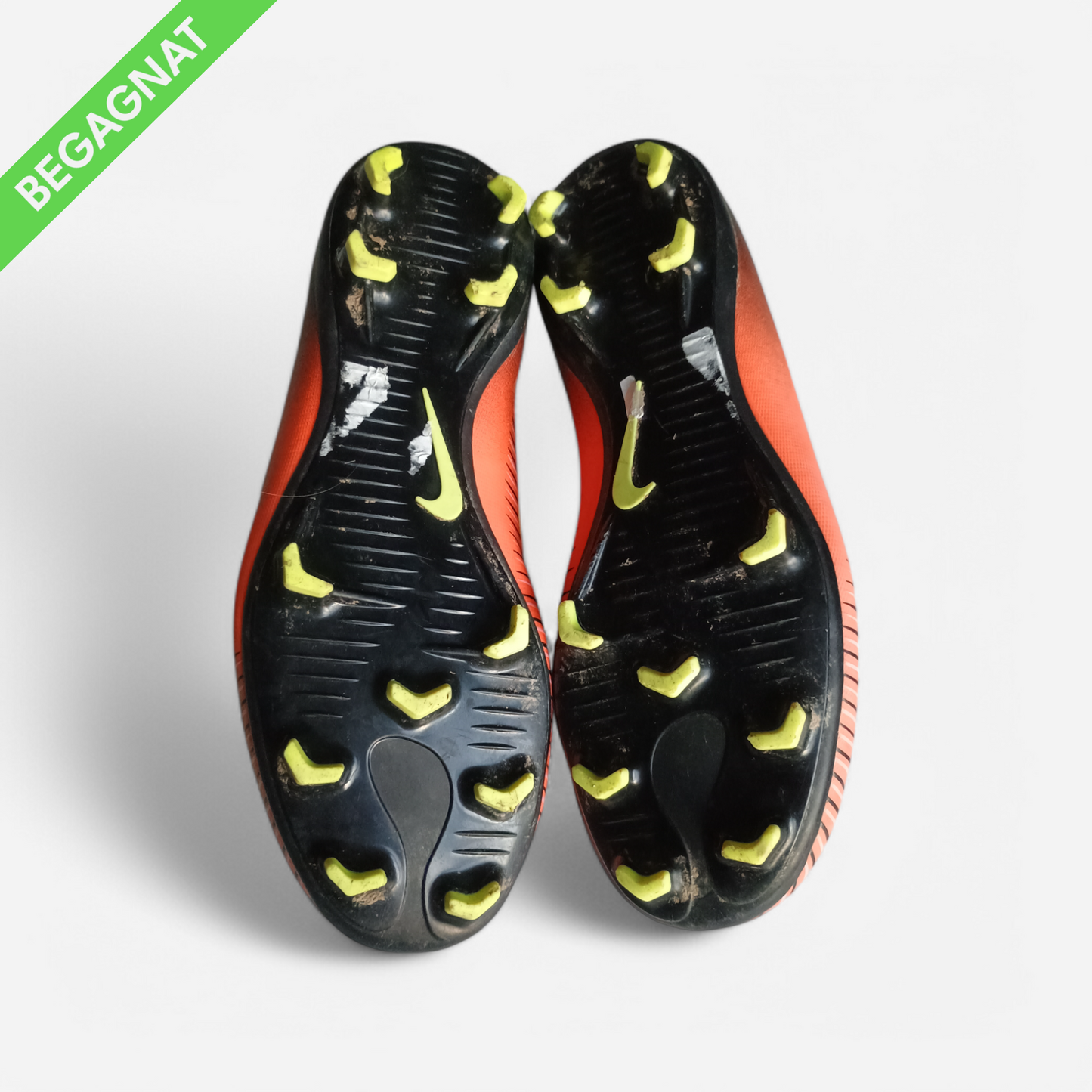 Fotbollsskor 38,5