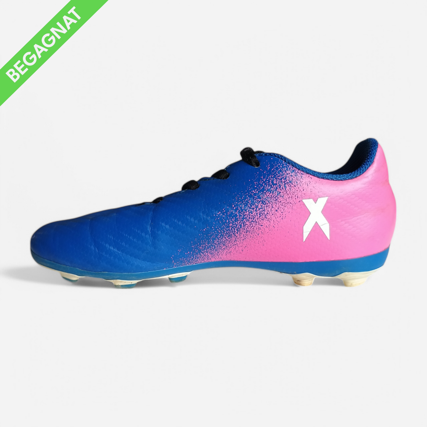 Fotbollsskor 31