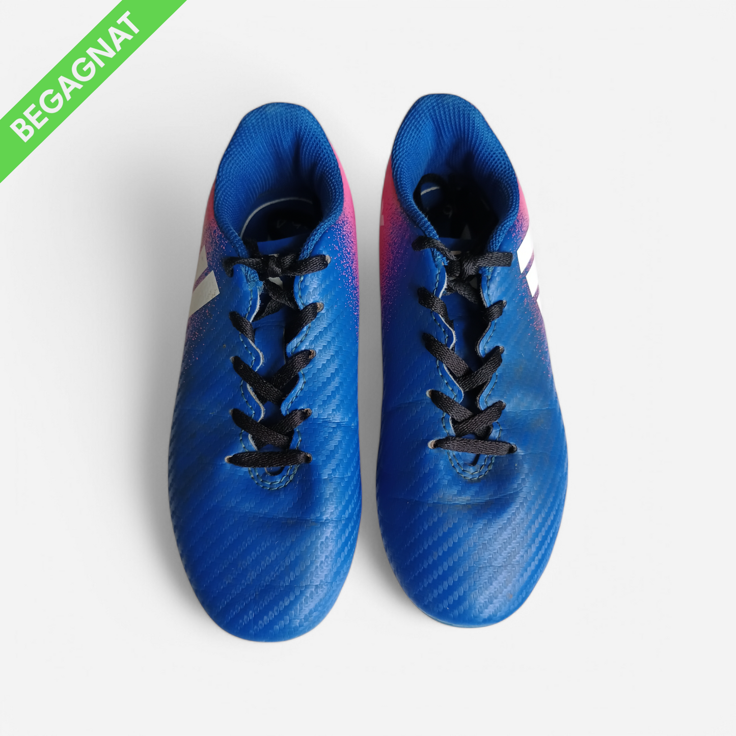 Fotbollsskor 31