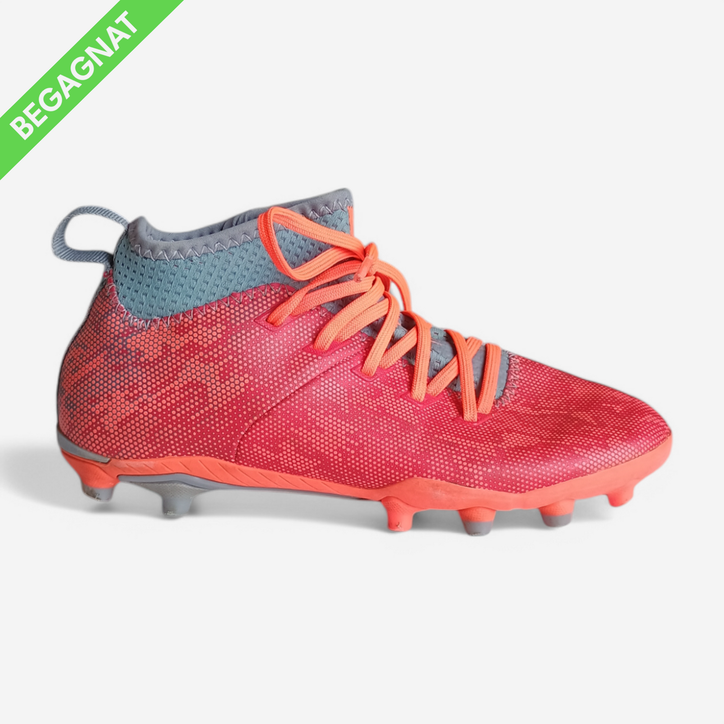 Fotbollsskor 32