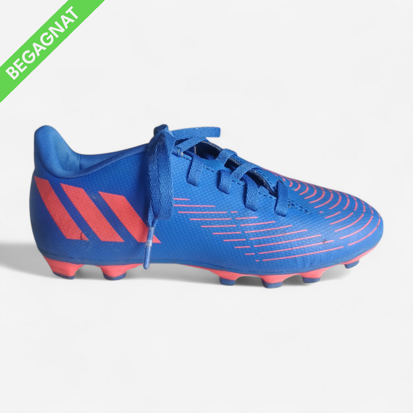 Fotbollsskor 30
