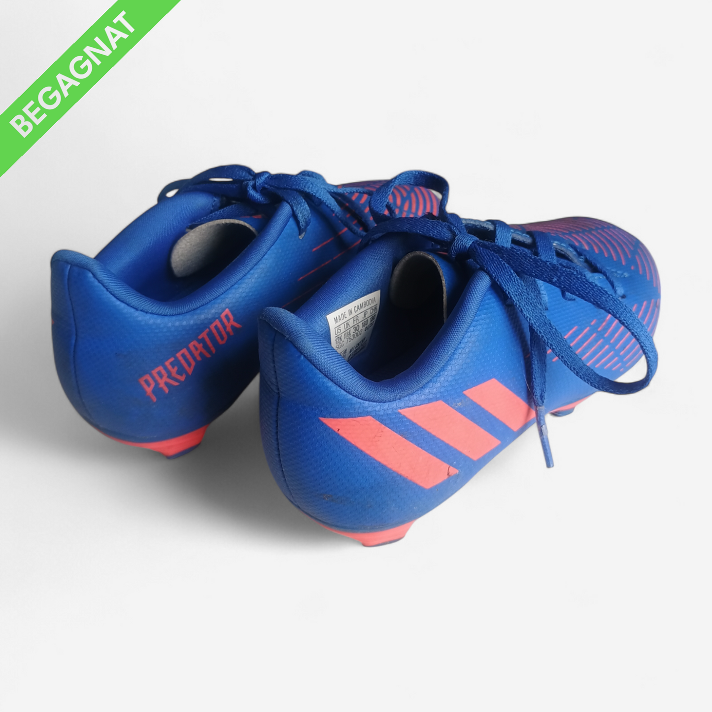 Fotbollsskor 30
