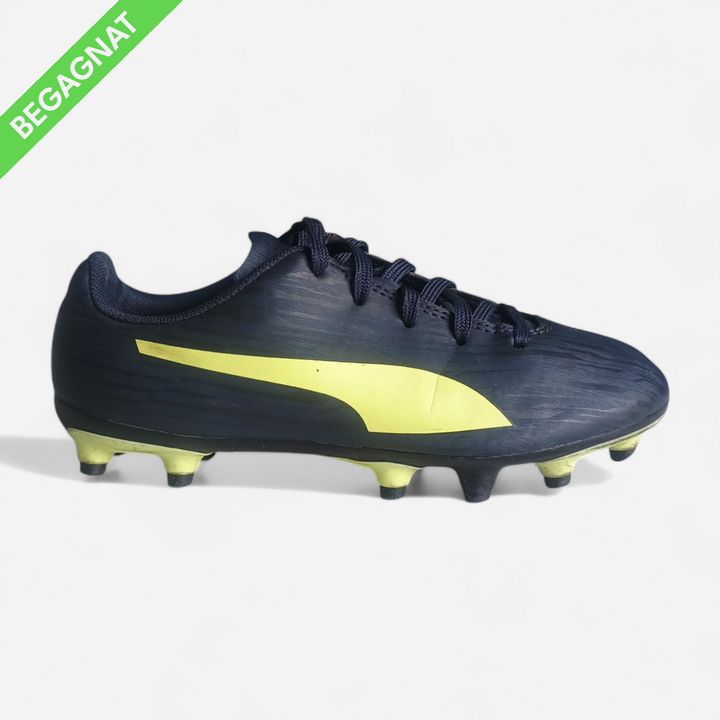 Fotbollsskor 31