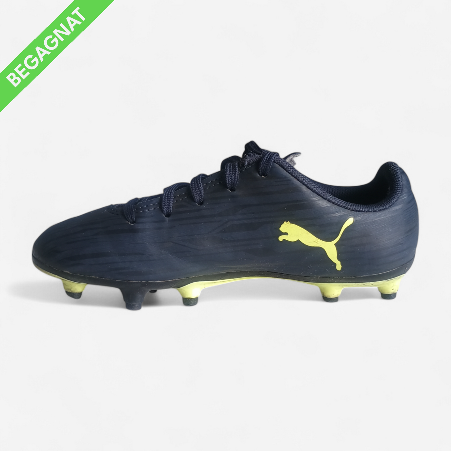 Fotbollsskor 31