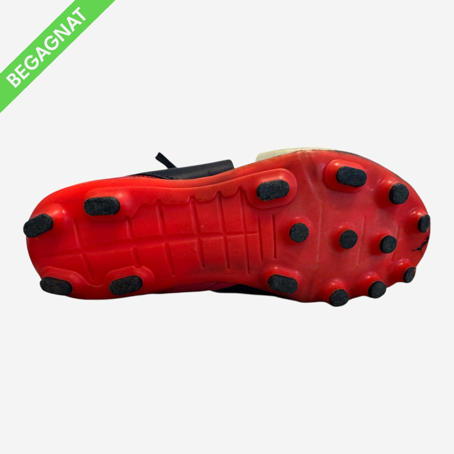 Fotbollsskor 35