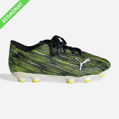 Fotbollsskor 35