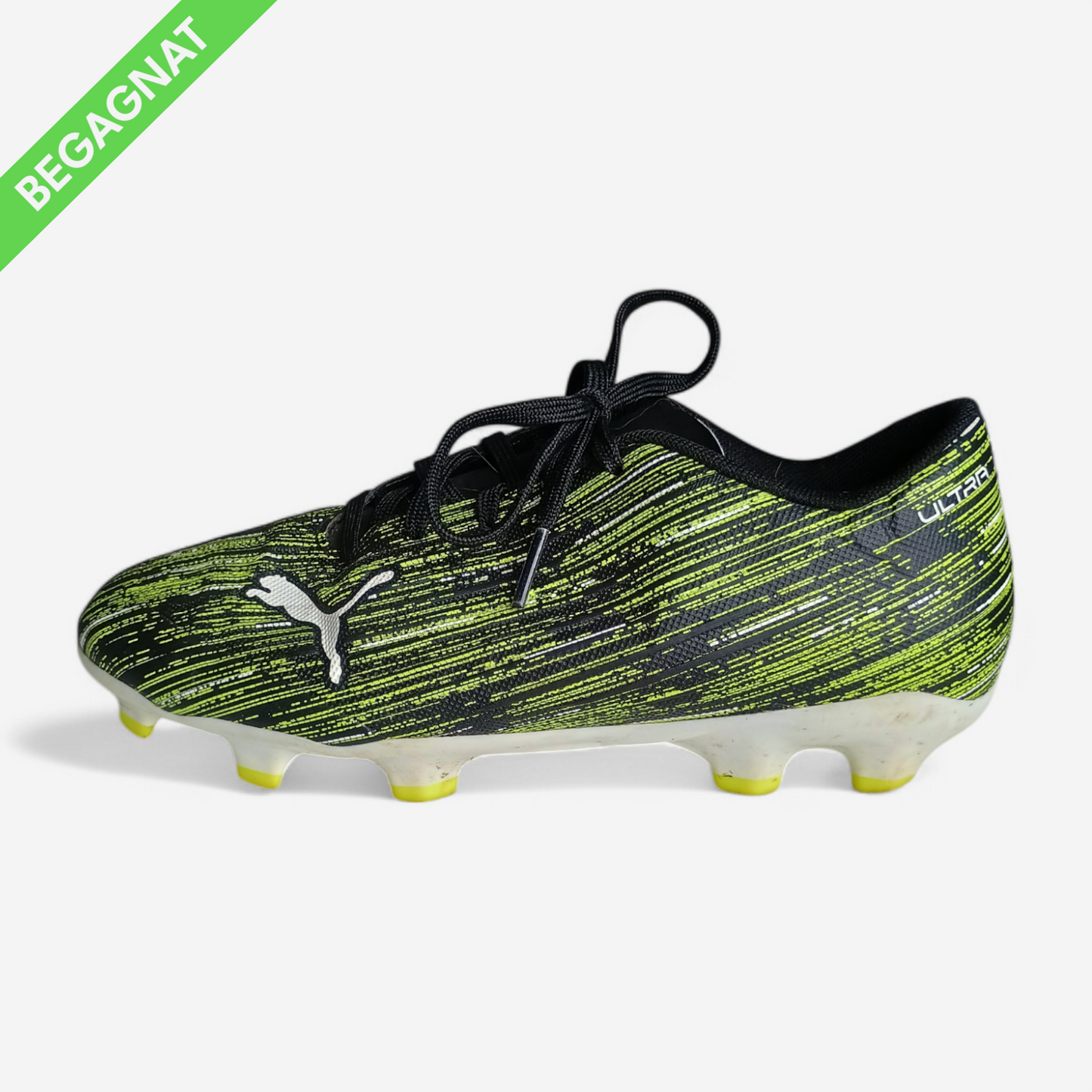 Fotbollsskor 35