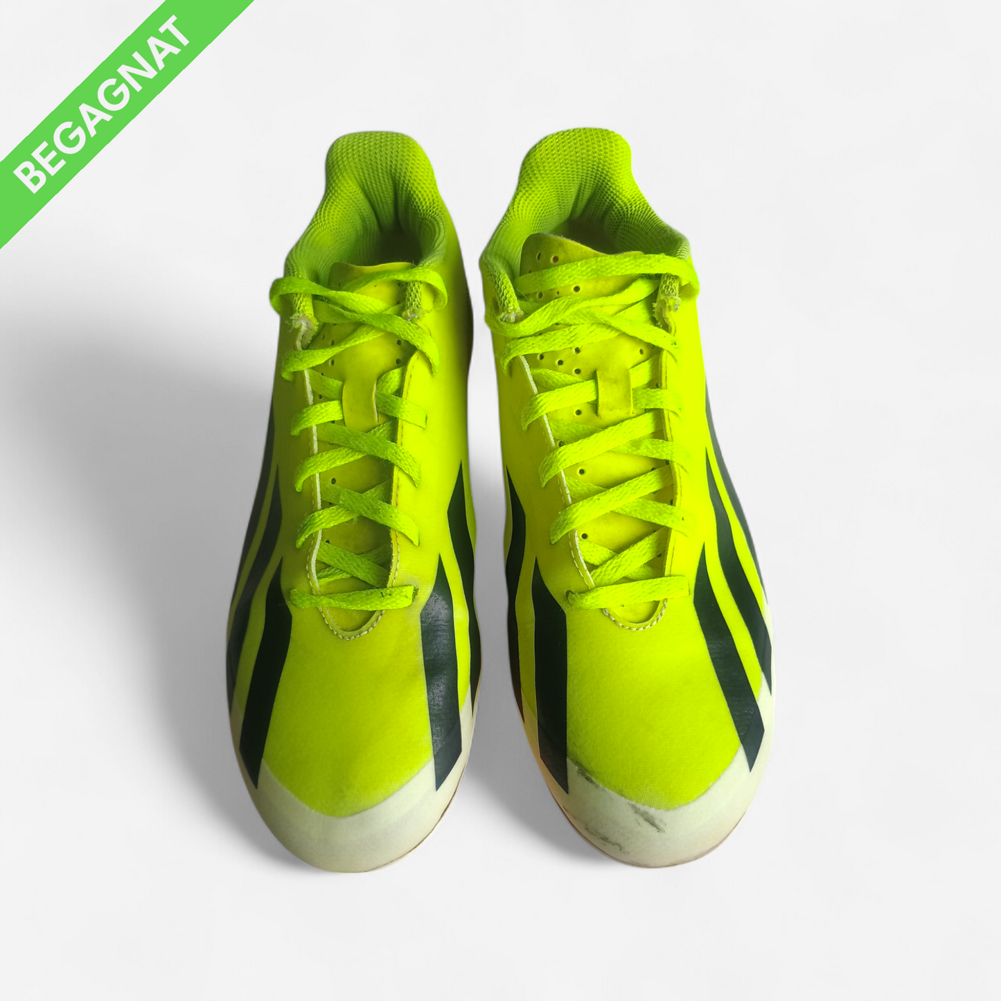 Fotbollsskor 40