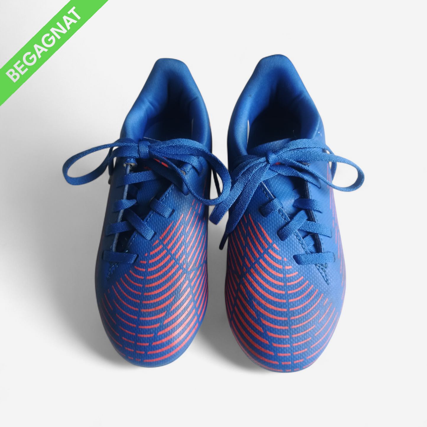 Fotbollsskor 30