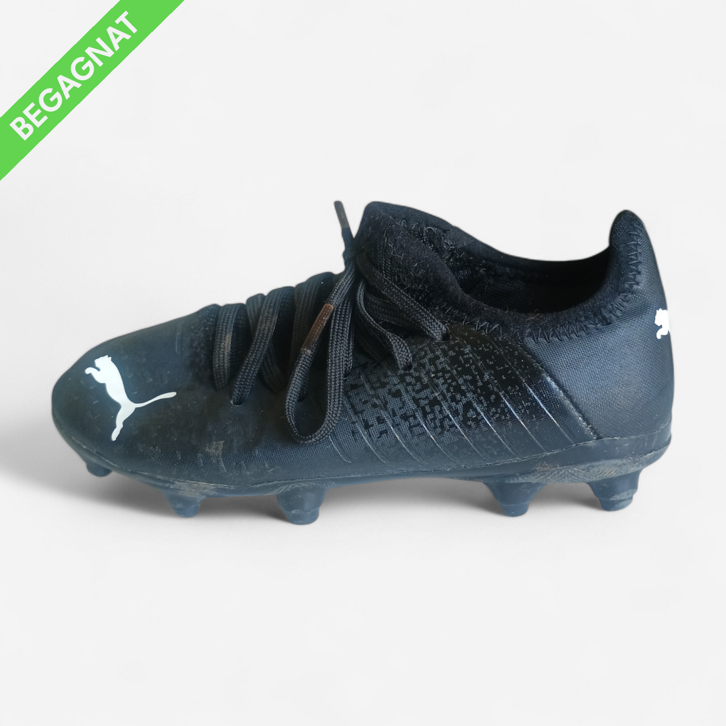 Fotbollsskor 31