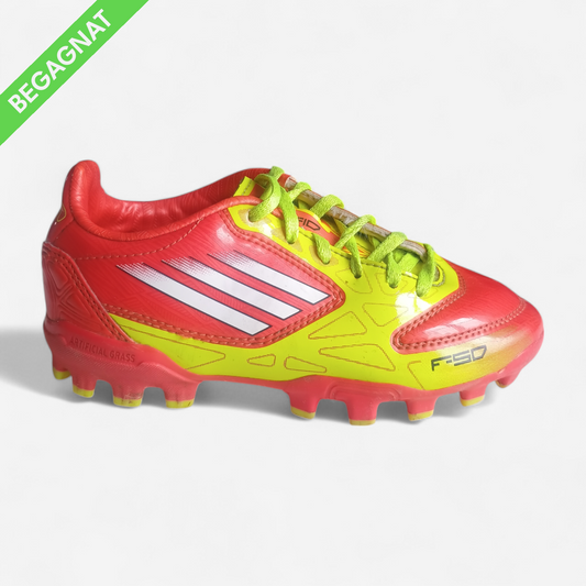 Fotbollsskor 29