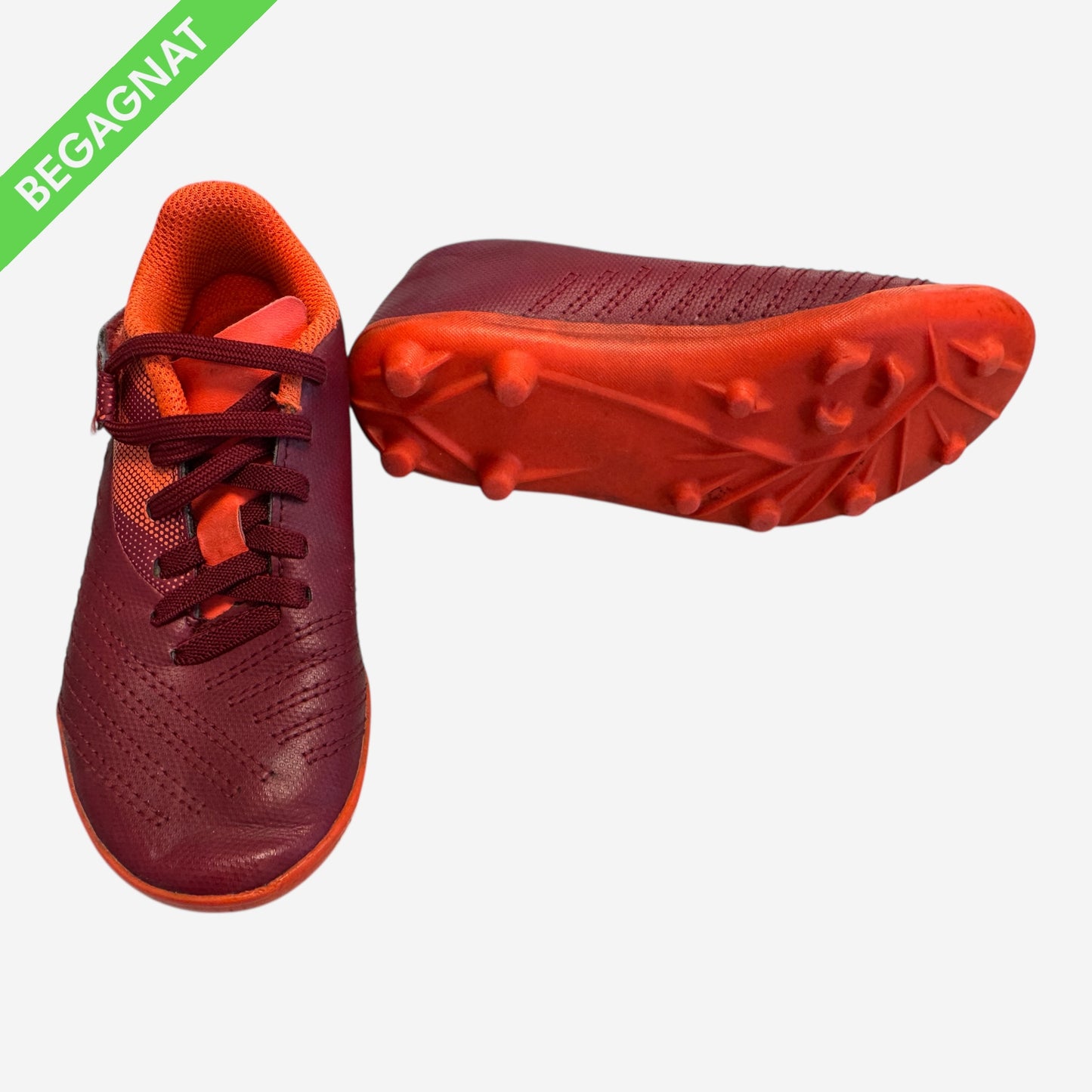 Fotbollsskor  28