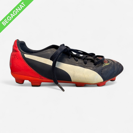 Fotbollsskor  35