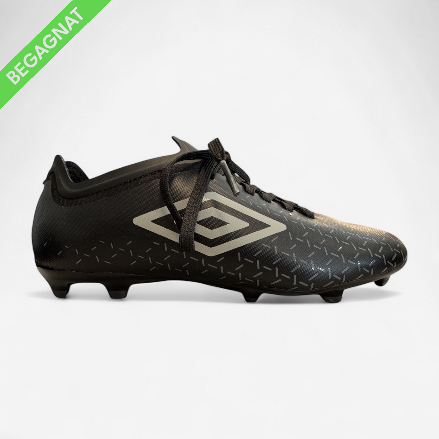 Fotbollsskor  37,5